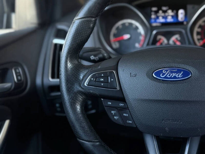 2017 Ford Focus ST