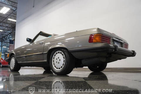 1985 Mercedes-Benz 380-Class 380 SL