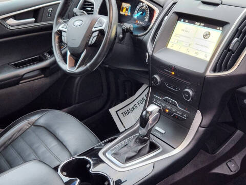 2017 Ford Edge SEL