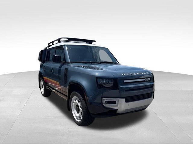 2025 Land Rover Defender 110 P300 S