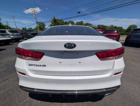 2020 Kia Optima LX