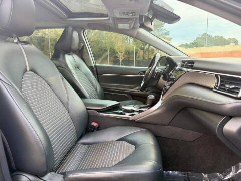 2019 Toyota Camry SE