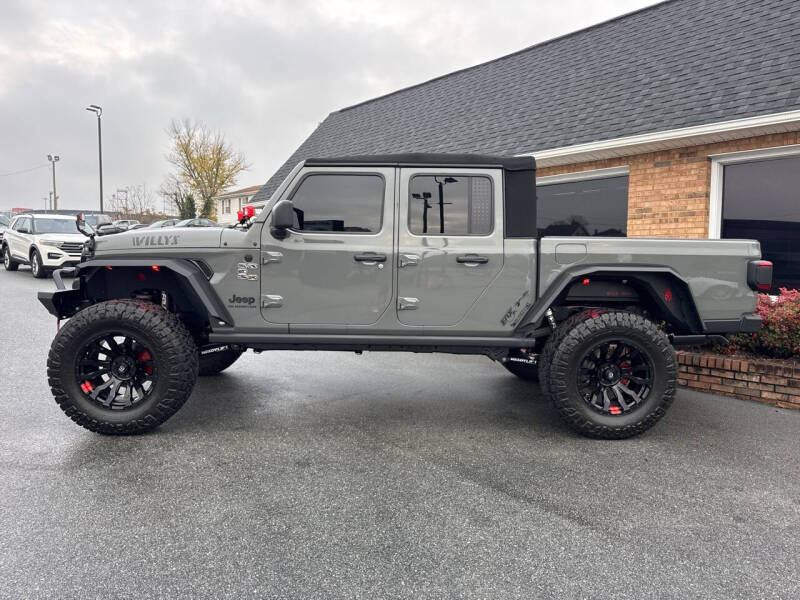 2021 Jeep Gladiator Willys