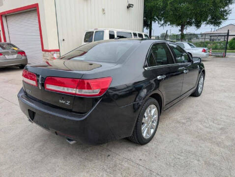 2011 Lincoln MKZ