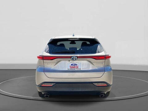 2021 Toyota Venza LE