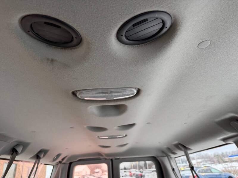 2012 Ford E-Series E-150 XLT