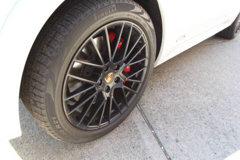 2021 Porsche Cayenne GTS