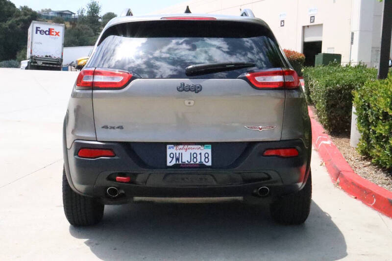2017 Jeep Cherokee Trailhawk