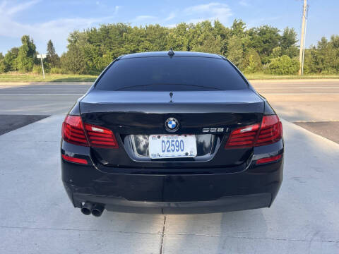 2014 BMW 5 Series 528i