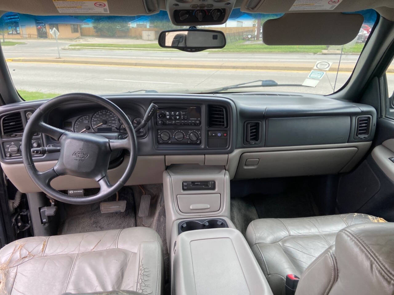 2002 Chevrolet Tahoe for sale at M & M Motors in Des Moines, IA