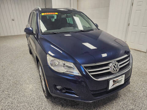 2011 Volkswagen Tiguan for sale at LaFleur Auto Sales in North Sioux City SD