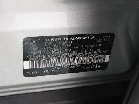 2023 Mitsubishi Outlander ES