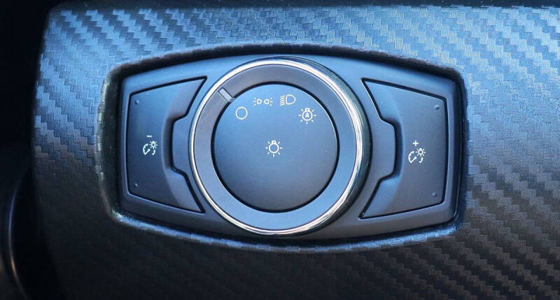 2017 Ford Mustang V6