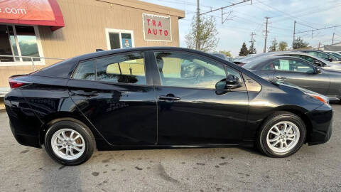 2016 Toyota Prius Two