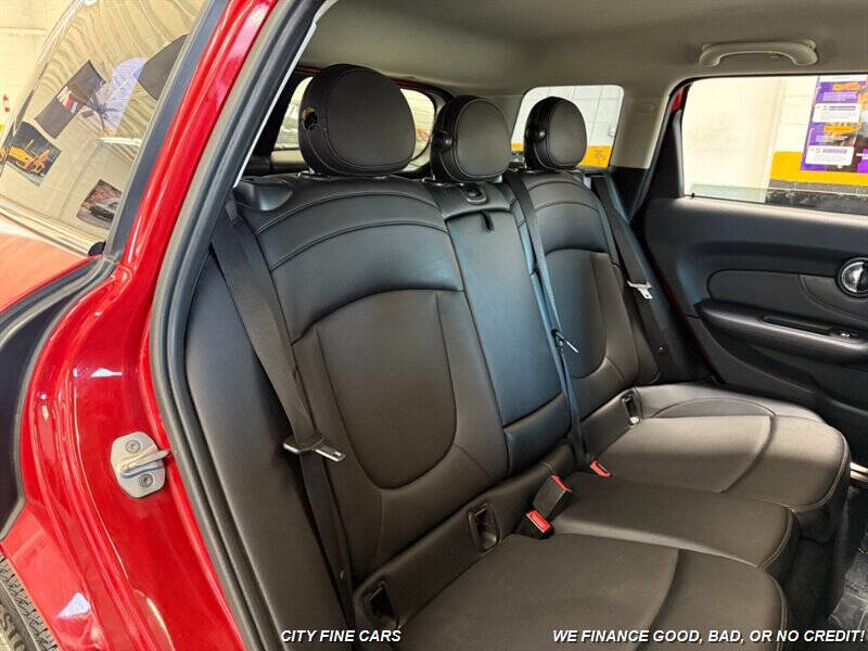 2017 MINI Clubman Cooper