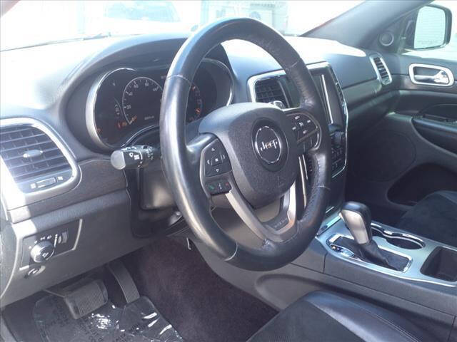 2017 Jeep Grand Cherokee SUV / Crossover - $22,999