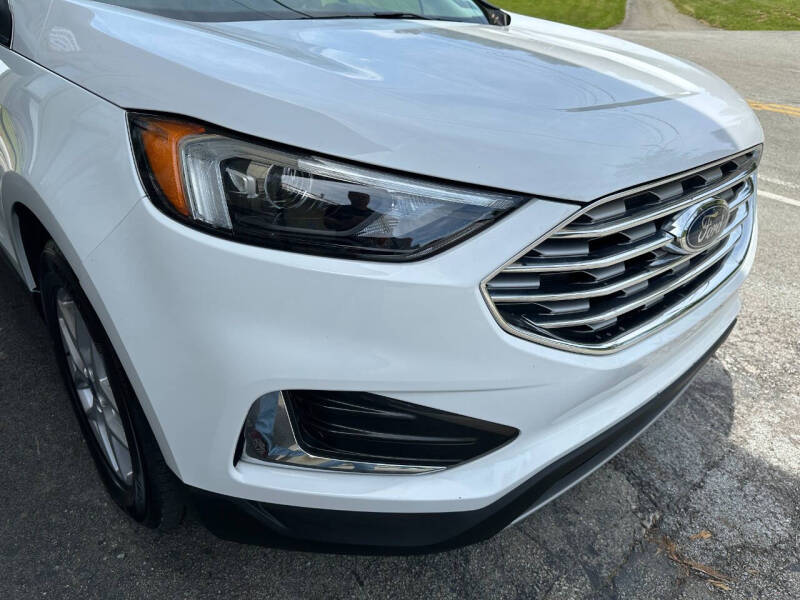 2022 Ford Edge SEL