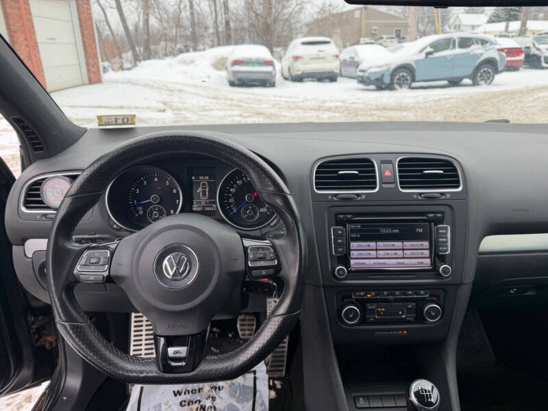 2012 Volkswagen Golf R 4Motion