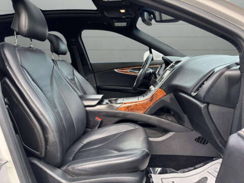 2016 Lincoln MKX Reserve