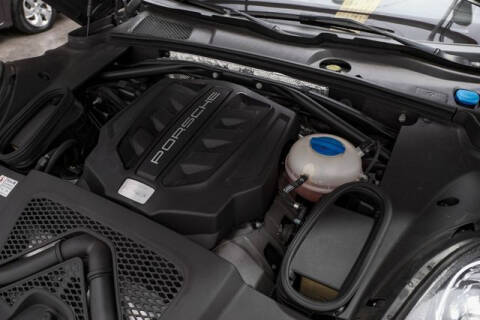 2016 Porsche Macan S