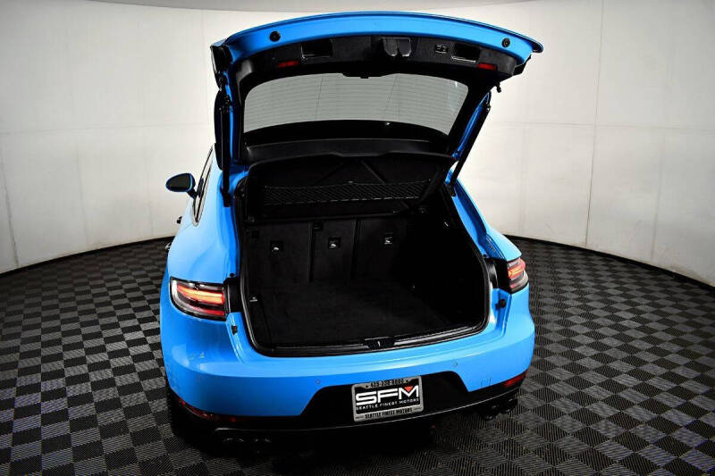 2019 Porsche Macan S