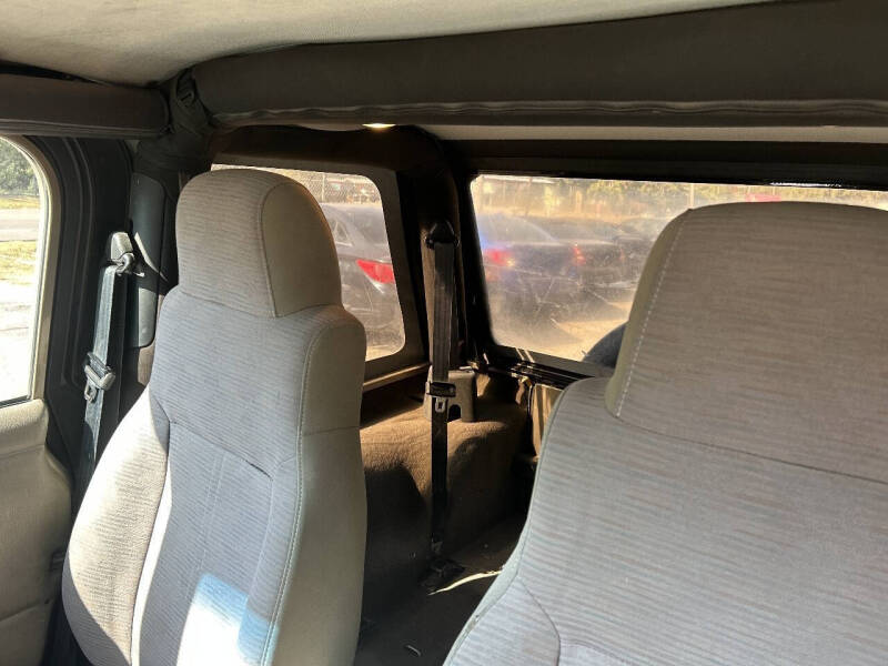 2003 Jeep Wrangler X