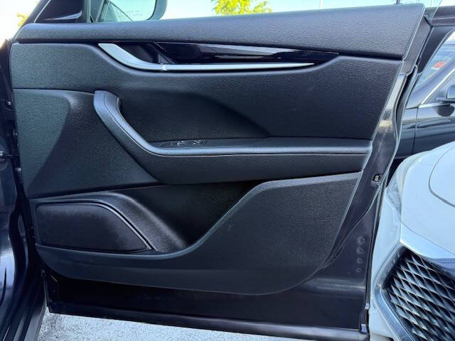 2017 Maserati Levante