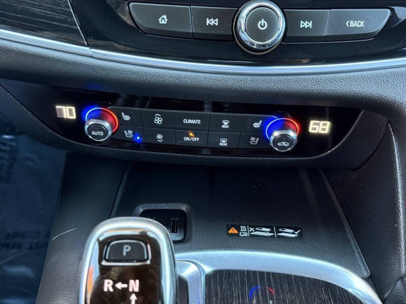 2019 Buick Enclave Avenir