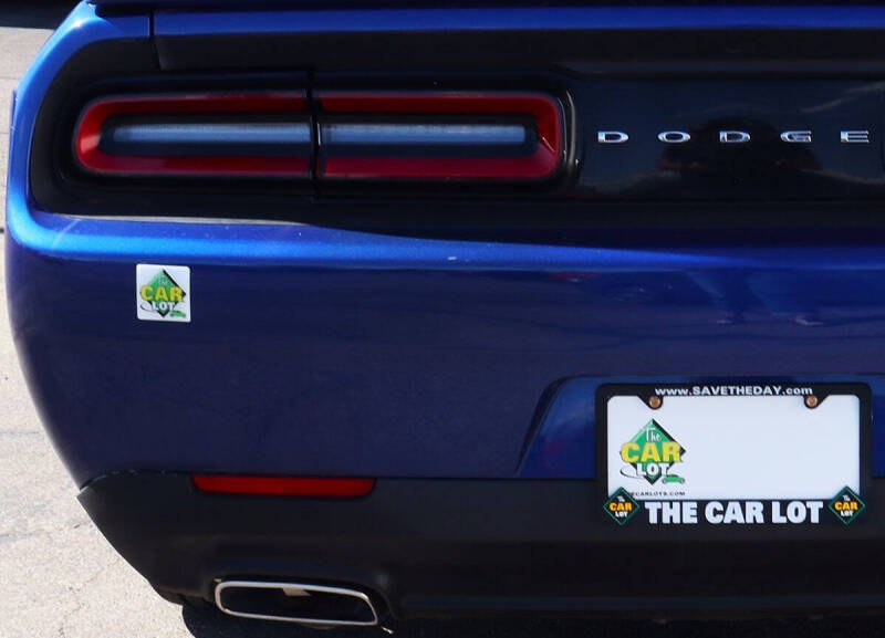 2019 Dodge Challenger SXT