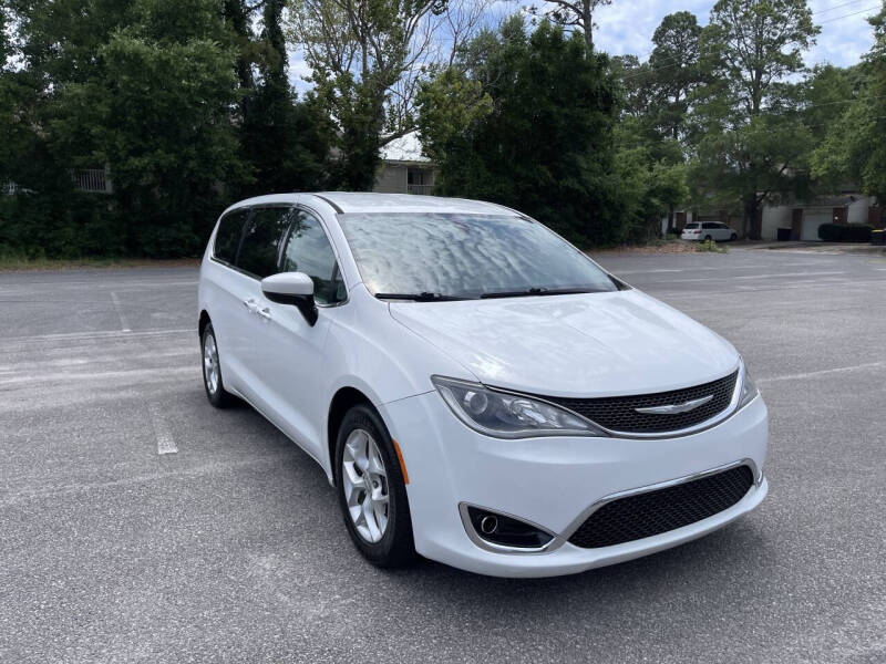2017 Chrysler Pacifica Touring Plus
