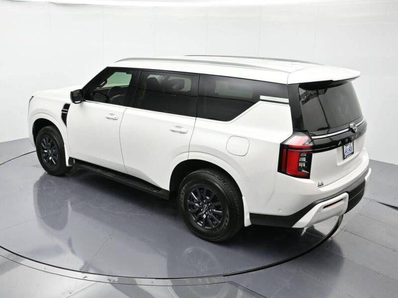 2026 Nissan Armada SV