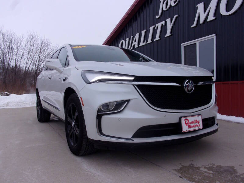 2024 Buick Enclave Essence's photo