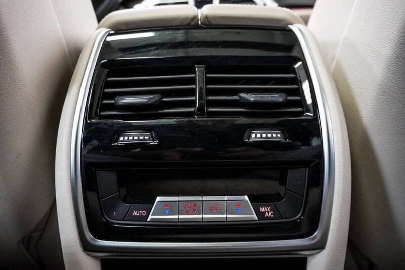 2020 BMW X5 M50i xDrive