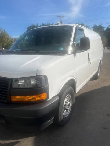 2022 GMC Savana 3500