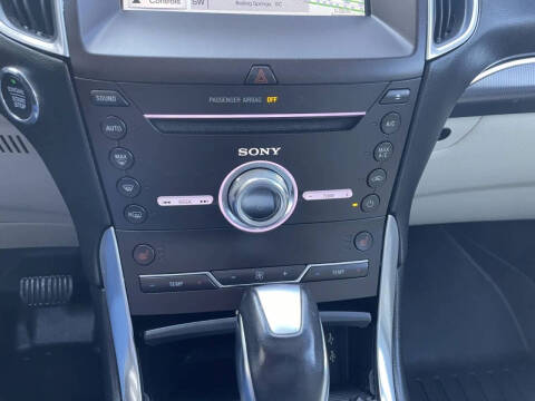 2017 Ford Edge Titanium