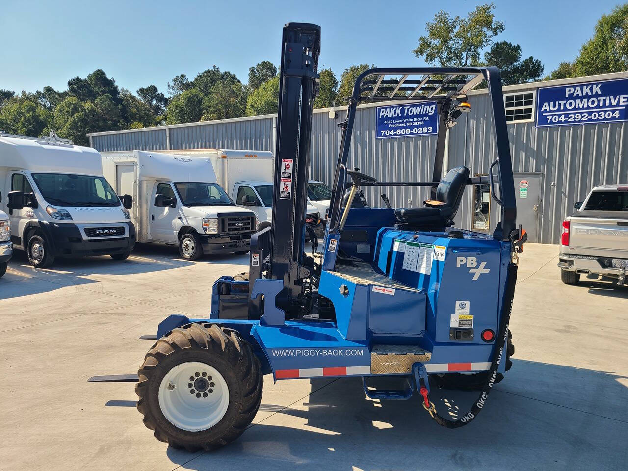 2019 Princeton Piggy-Back PB 55.3 Forklift for sale at PAKK AUTOMOTIVE in Peachland, NC