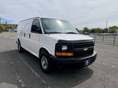 2016 Chevrolet Express 2500