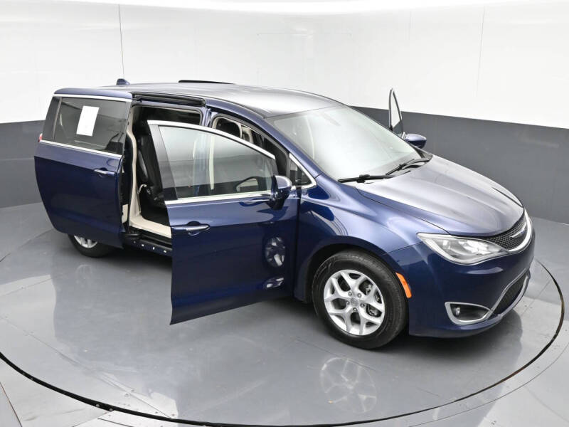 2018 Chrysler Pacifica Touring Plus