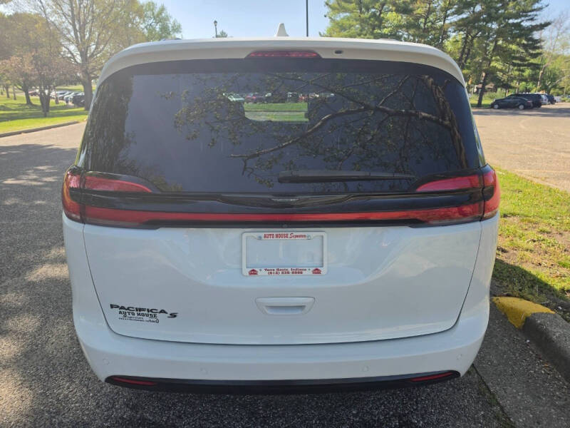 2021 Chrysler Pacifica Touring