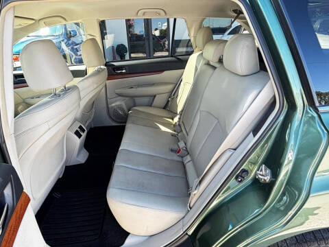 2013 Subaru Outback 2.5i Limited