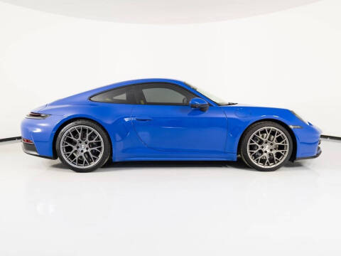 2025 Porsche 911 Carrera