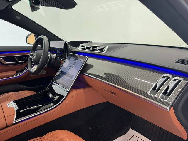 2025 Mercedes-Benz S-Class AMG S 63 E Performance