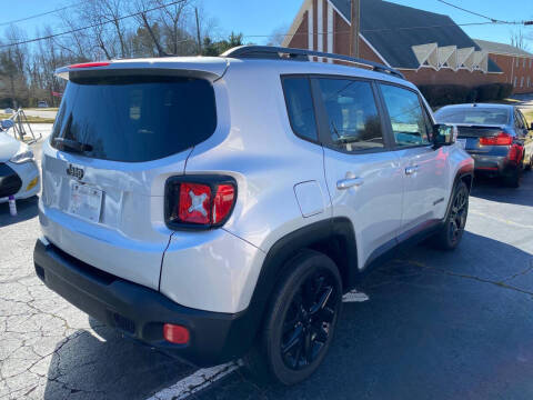 2017 Jeep Renegade Altitude