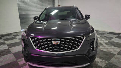 2023 Cadillac XT4 Premium Luxury