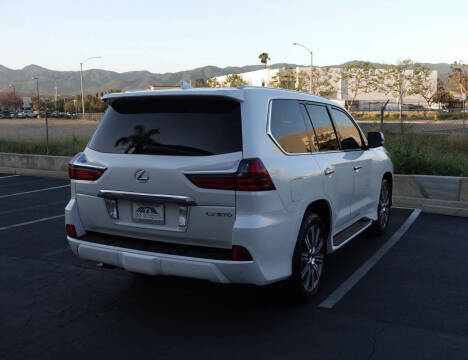 2016 Lexus LX 570