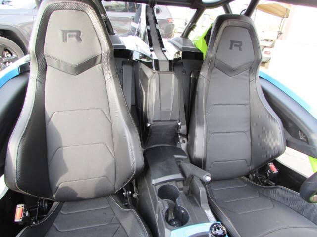 2023 Polaris Slingshot