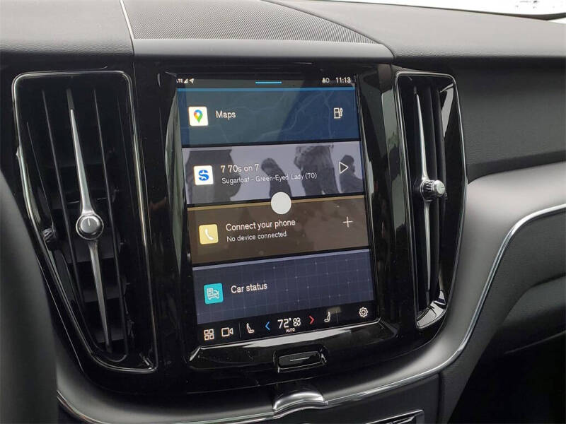 2025 Volvo XC60 T8 Core Dark Theme