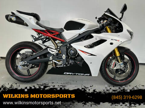 Triumph Daytona 675R Image