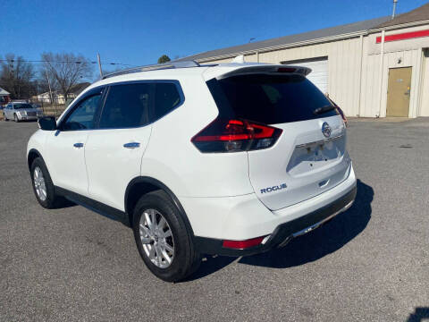 2018 Nissan Rogue SV