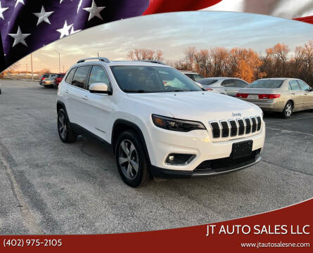 2019 Jeep Cherokee for sale at JT Auto Sales LLC in Lincoln NE